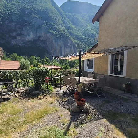 Ariege Maison Spacieuse Avec Jardin, Ideale Familles & Amis Ornolac-Ussat-les-Bains