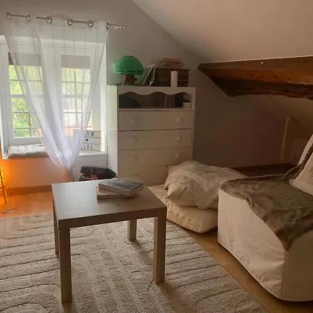 Holiday home Maison 8 Personnes Au Calme Avec Vue Sur Montagne Ornolac-Ussat-les-Bains
