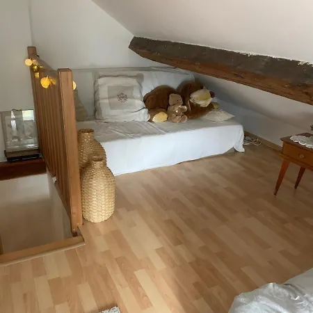 Holiday home Maison 8 Personnes Au Calme Avec Vue Sur Montagne