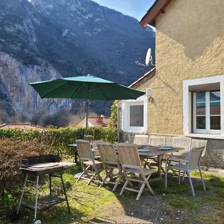 Maison 8 Personnes Au Calme Avec Vue Sur Montagne * Ornolac-Ussat-les-Bains