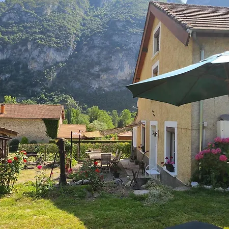בית נופש Ariege Maison Spacieuse Avec Jardin, Ideale Familles & Amis Ornolac-Ussat-les-Bains