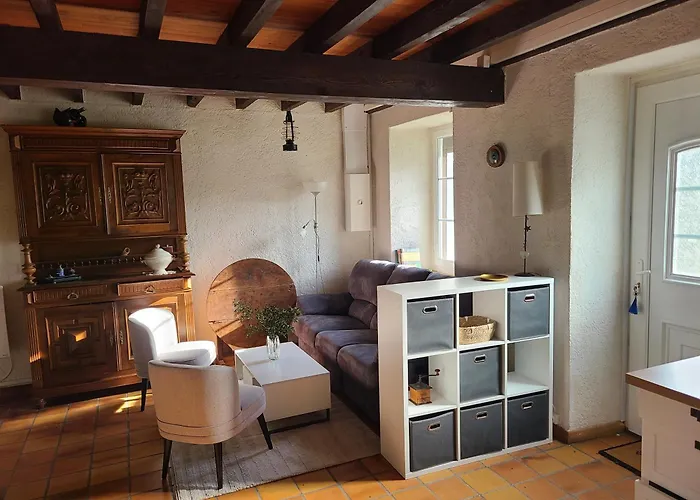 Hébergement de vacances Maison Au Calme Avec Vue Sur Montagne *