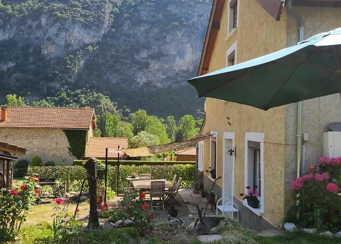 בית נופש Ariege Maison Spacieuse Avec Jardin, Ideale Familles & Amis Ornolac-Ussat-les-Bains